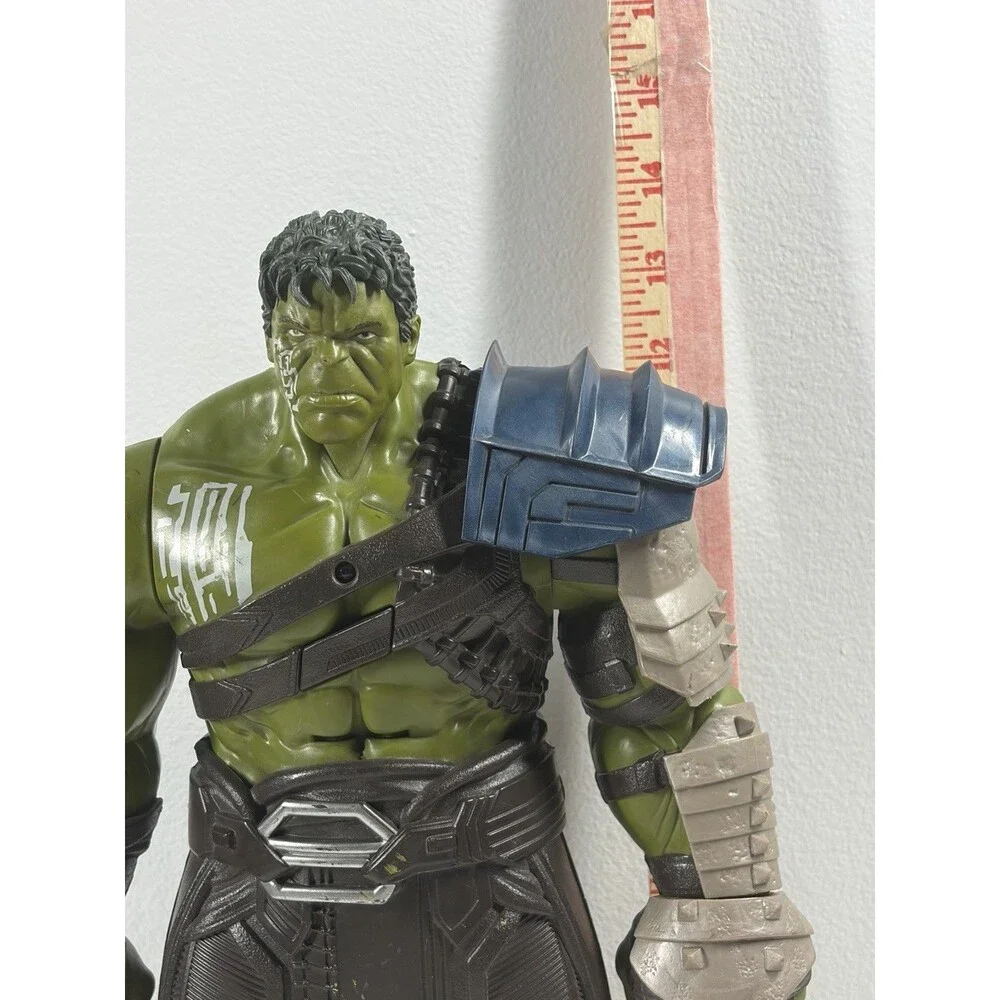 Marvel Thor Ragnarok Gladiator Hulk Hasbro 13.5” Action Figure 2017 Talks